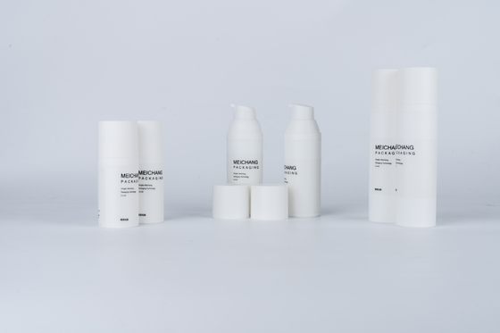 15ML 30ML 50ML ホワイトマット無空気ローションポンプ ボトル 0.25ml 放出率 Pp スプレーポンプ