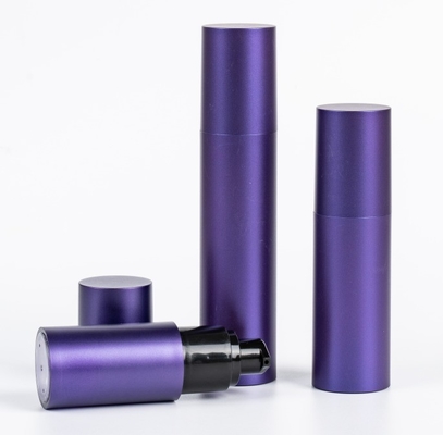 受け入れられる顧客のロゴ 30ml 50ml 100ml カラー化粧品のための空気のないポンプボトル